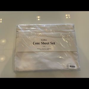 Brooklinen Core Sheet Set - white luxe sateen